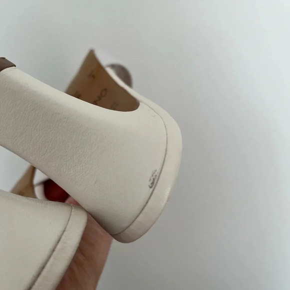 Via Uno White Cut-Out Mule Sandals Slip-On Heels Size 7 - Picture 5 of 7